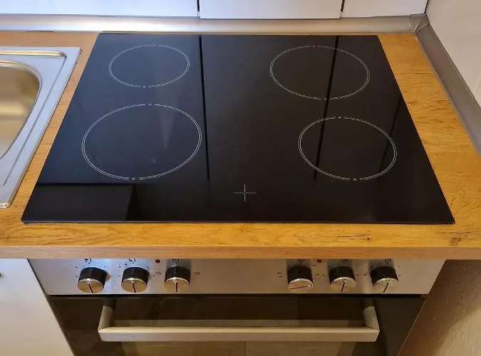 アパート Sattlerbad